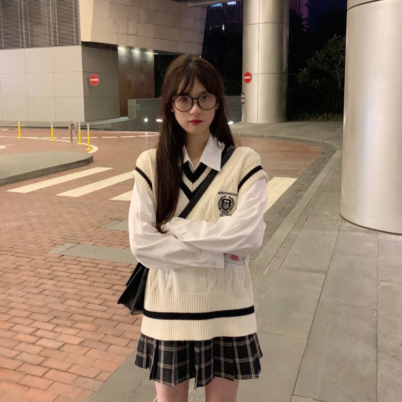 制服 セーター 女の子 スカート Jk制服 韓国 発表会 蝶ネクタイ 文化祭 衣装 仮装 ベスト 学生服 入学式 スーツ 女子 冬 コスプレ コスチューム 上下セット 高校制服 17種類 春 卒業式 ワイシャツ シャツ 長袖 秋 高校生制服 ニットベスト 5点セット