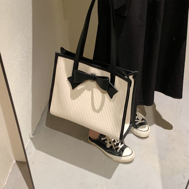 3色 ビッグリボンパイピングトートバッグ 162 Sucrier シュクリエ お砂糖みたいに甘くてかわいい 量産型プチプラガーリー服 通販 3色 ビッグリボンパイピングトートバッグ 162 Sucrier シュクリエ お砂糖みたいに甘くてかわいい 量産型プチプラガーリー服 通販