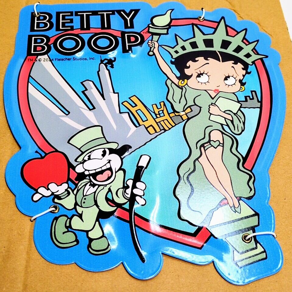 ☆【 BETTY BOOP ( ベティブープ ) 】NY自由の女神ver. ミニエンボスサイン ブリキ看板 〚アメリカン雑貨 アメトイ〛