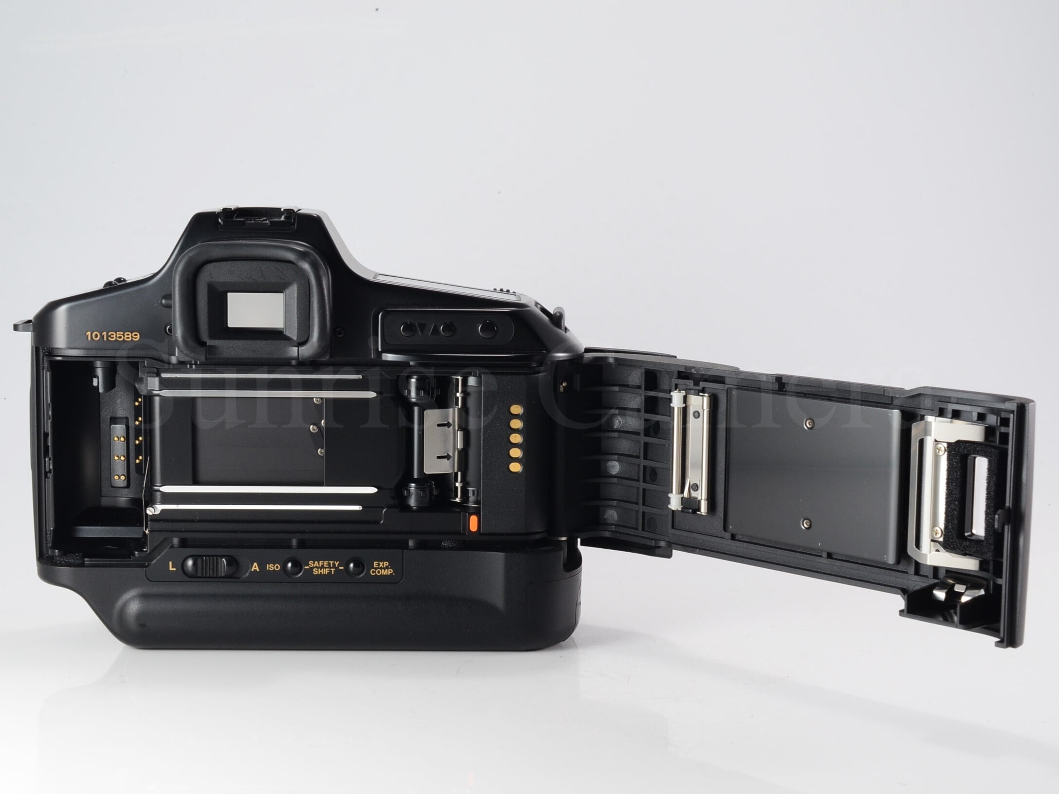 Canon T90 ボディ ストラップ付 キヤノン (61396) | サンライズカメラ