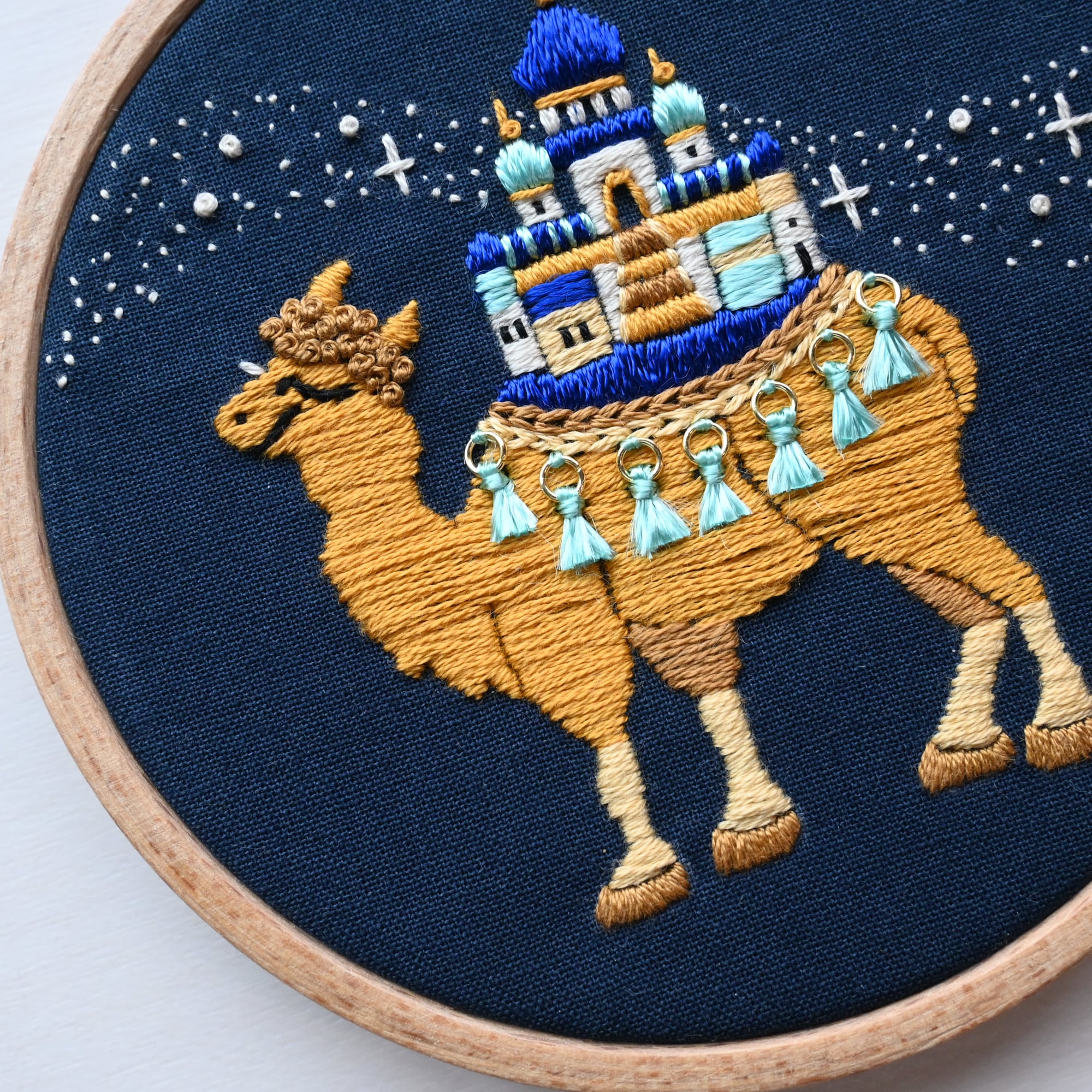 刺繍キット 街こぶラクダのアラビアンナイトより「街こぶラクダ