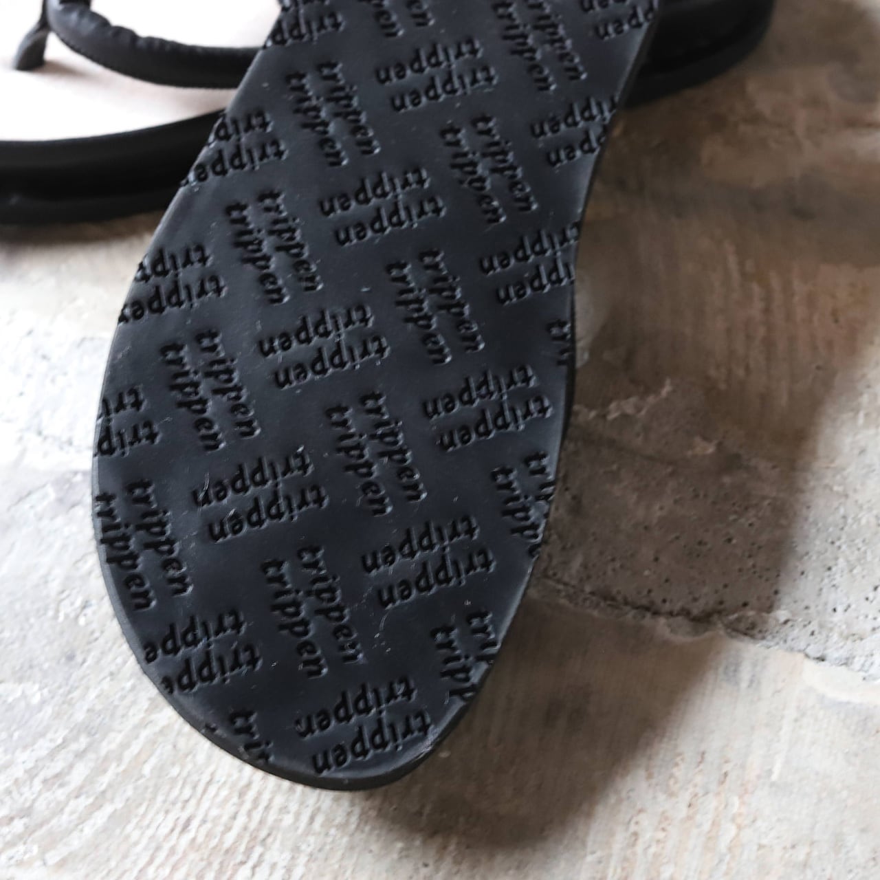 trippen Zori m black-sft | アトマダ寝具店