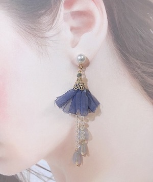 CLOSE SALE★ap0151  ☆つぼみシフォンビジューピアス