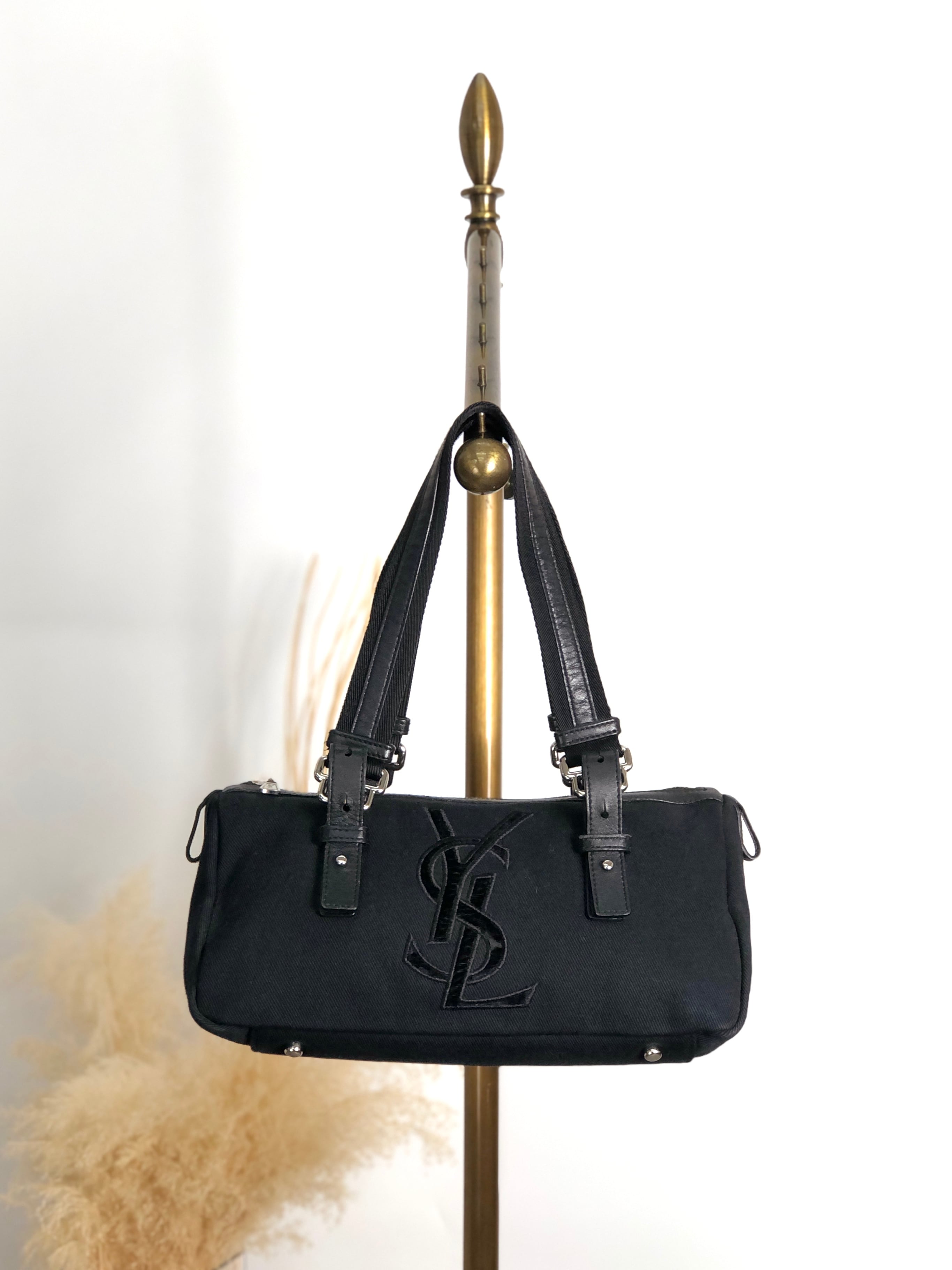 Yves Saint Laurent | VintageShop solo
