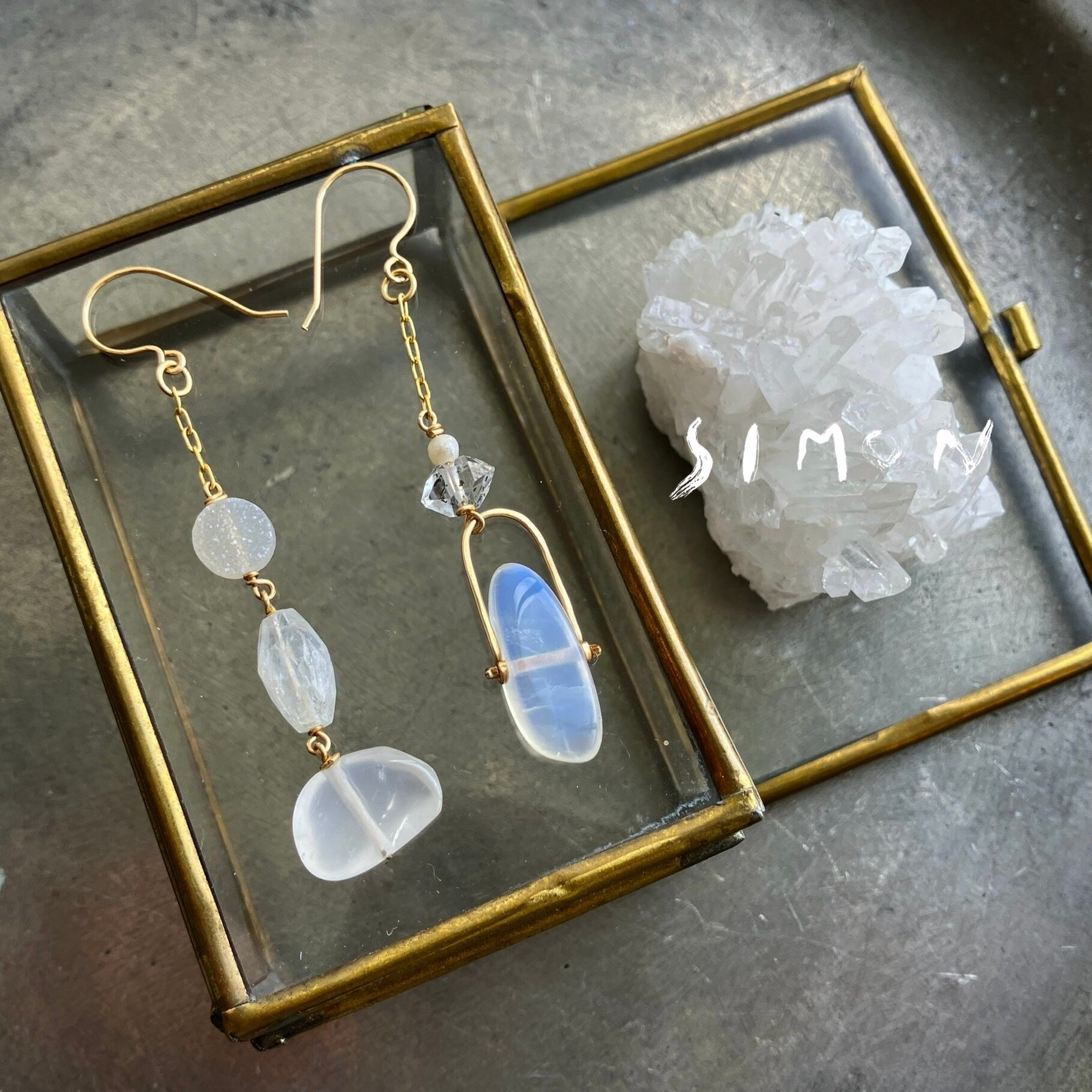 earring | simon