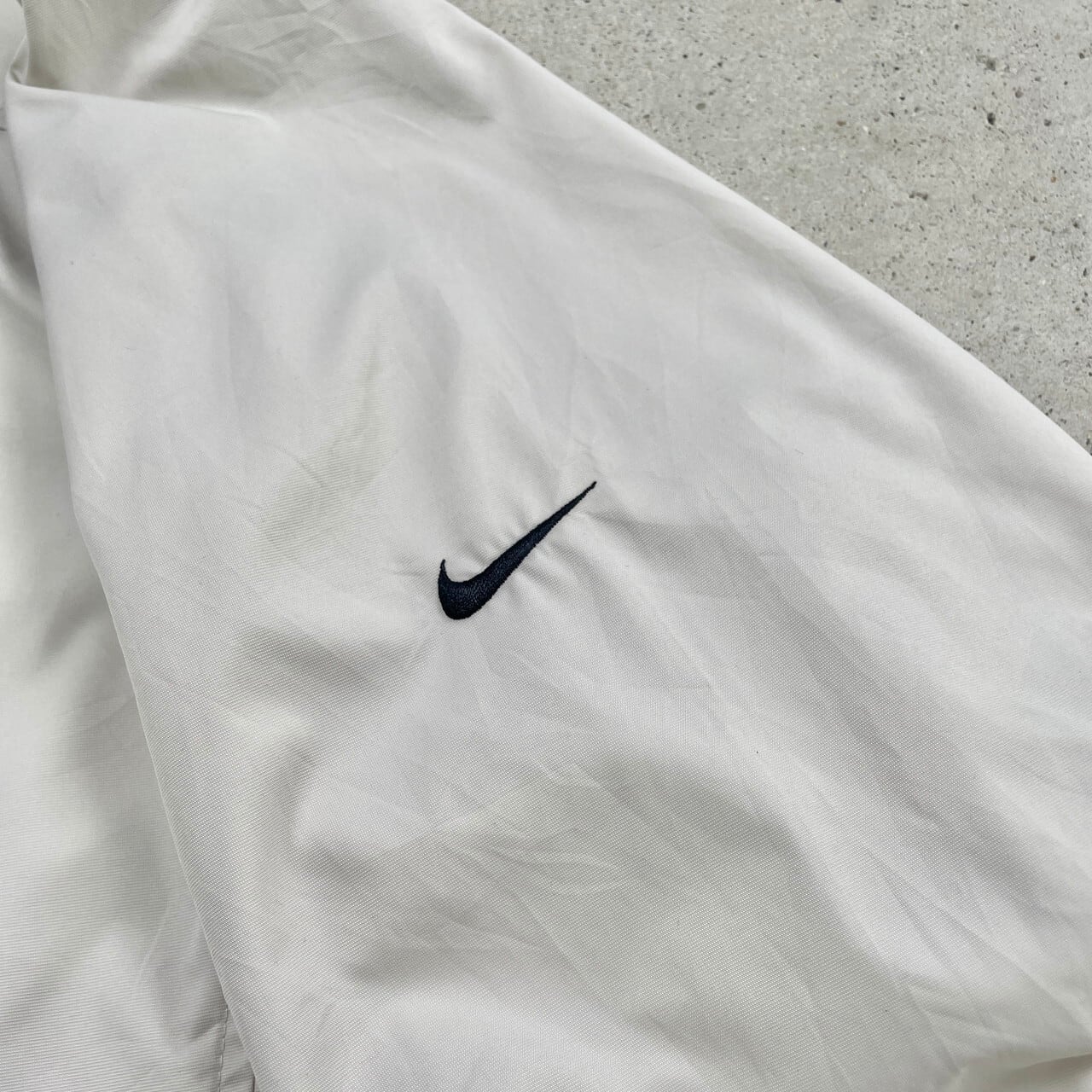 古着通販】NIKE GOLF ナイキ ゴルフ Vネック ウォームアッププル 古着通販】NIKE GOLF ナイキ ゴルフ Vネック ウォームアッププル