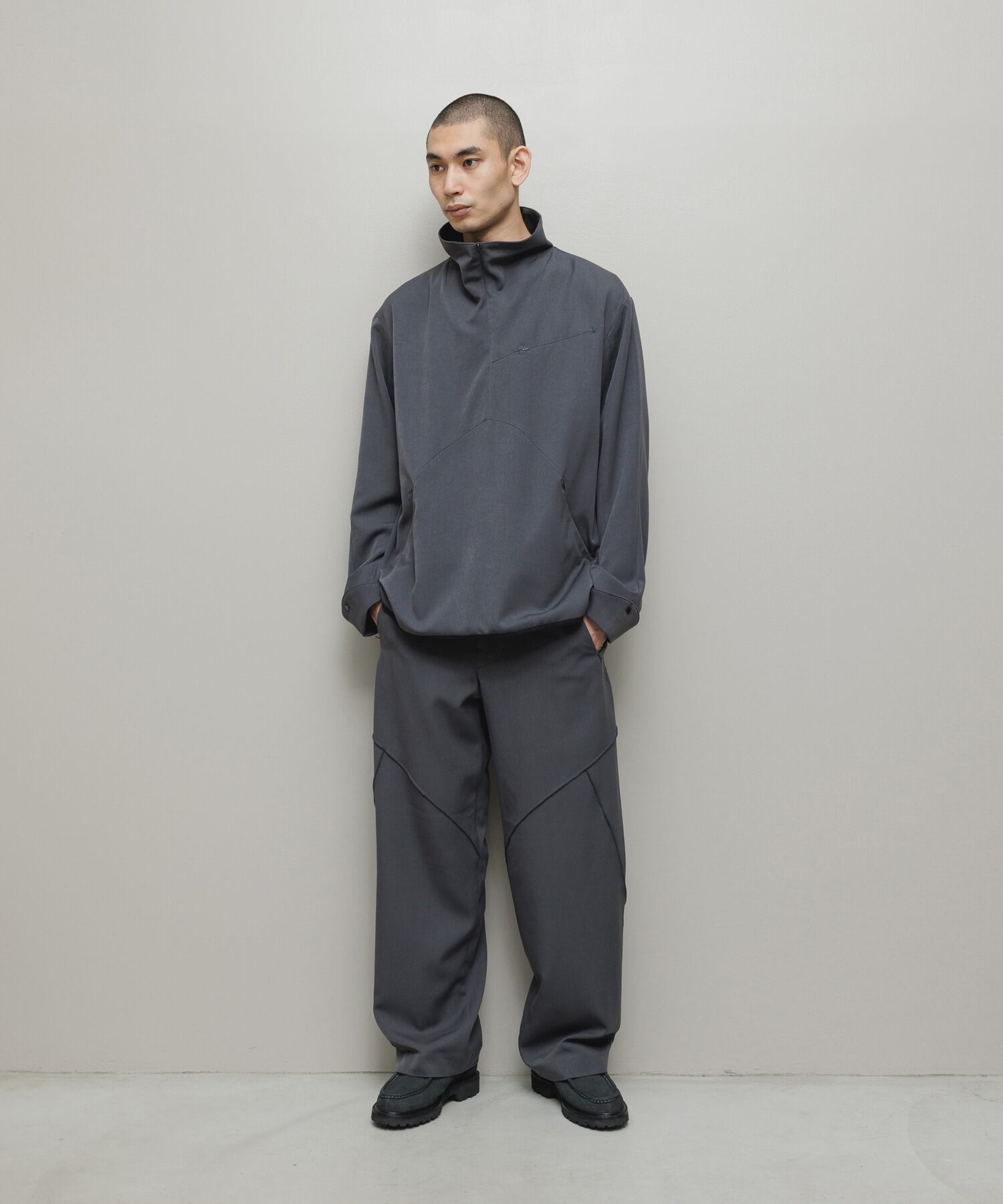 BAL / ii_iiiiiii TECHNICAL WOOL PULLOVER | kenes