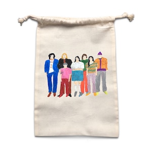 M size family pouch