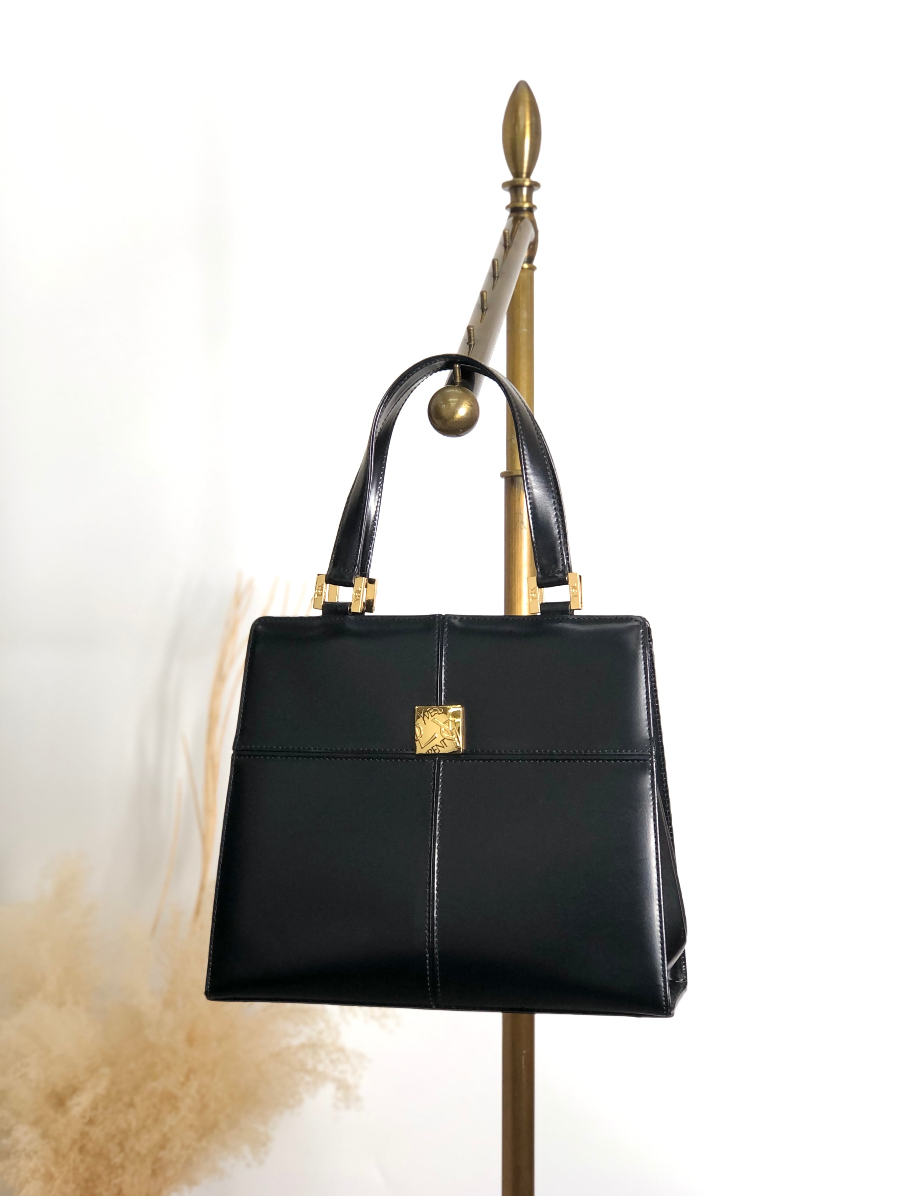 Yves Saint Laurent イヴ・サンローラン ハンドバッグ ブラック スクエアロゴ レザー トップハンドル vintage ヴィンテージ オールド 8d84s4