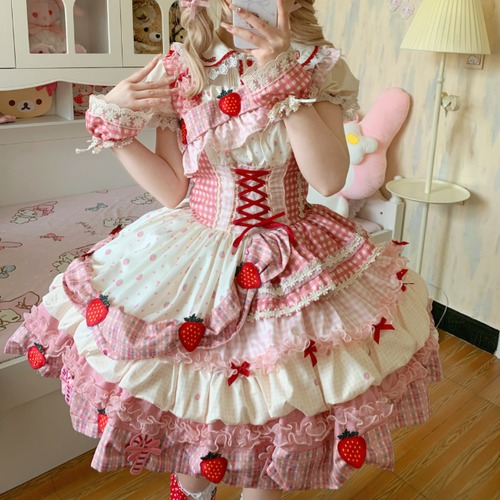 ゆめかわ♡アシンメトリーいちごドレス　wanpi122