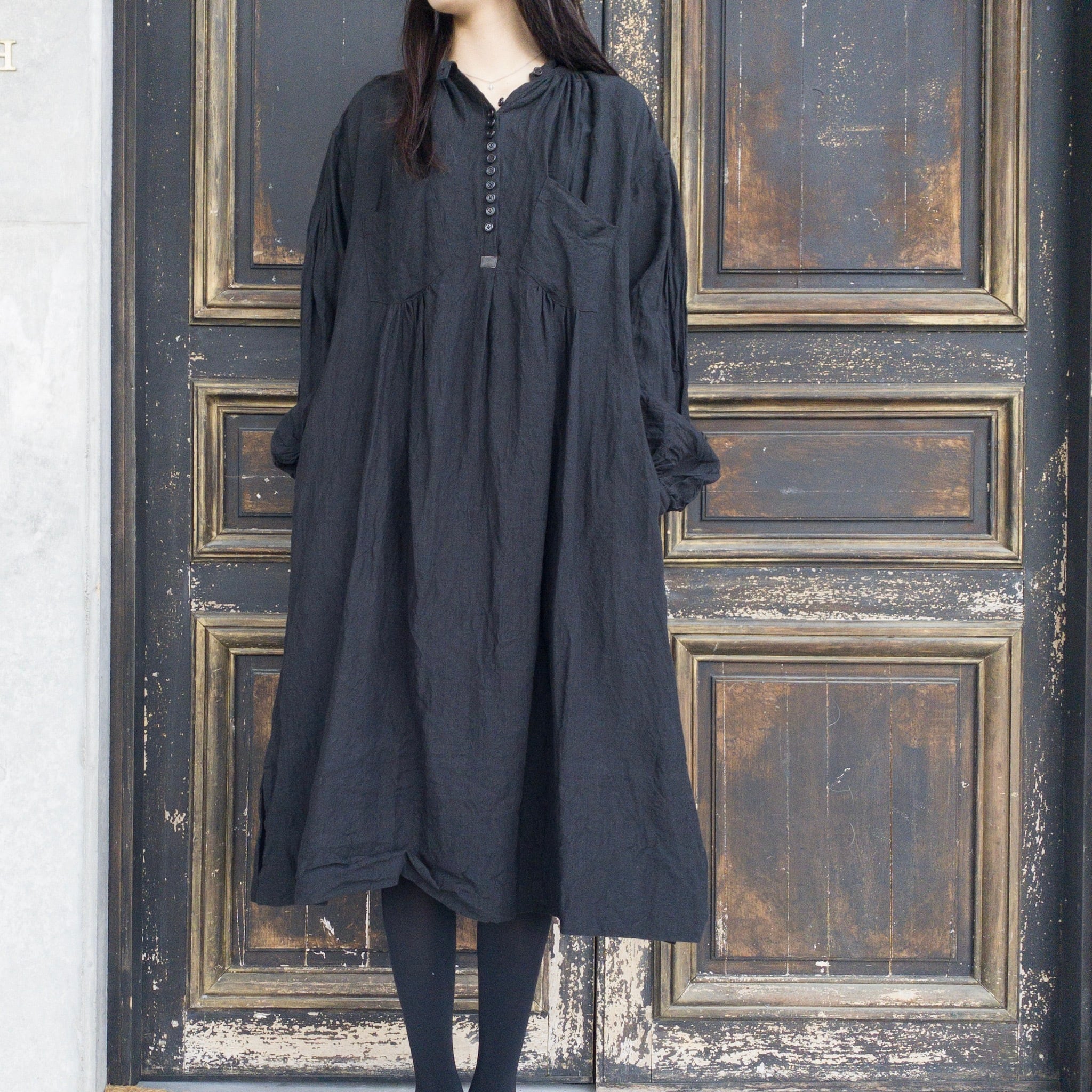 再入荷 羊飼い リネンシャツワンピース col.Ink Black | リネン服と