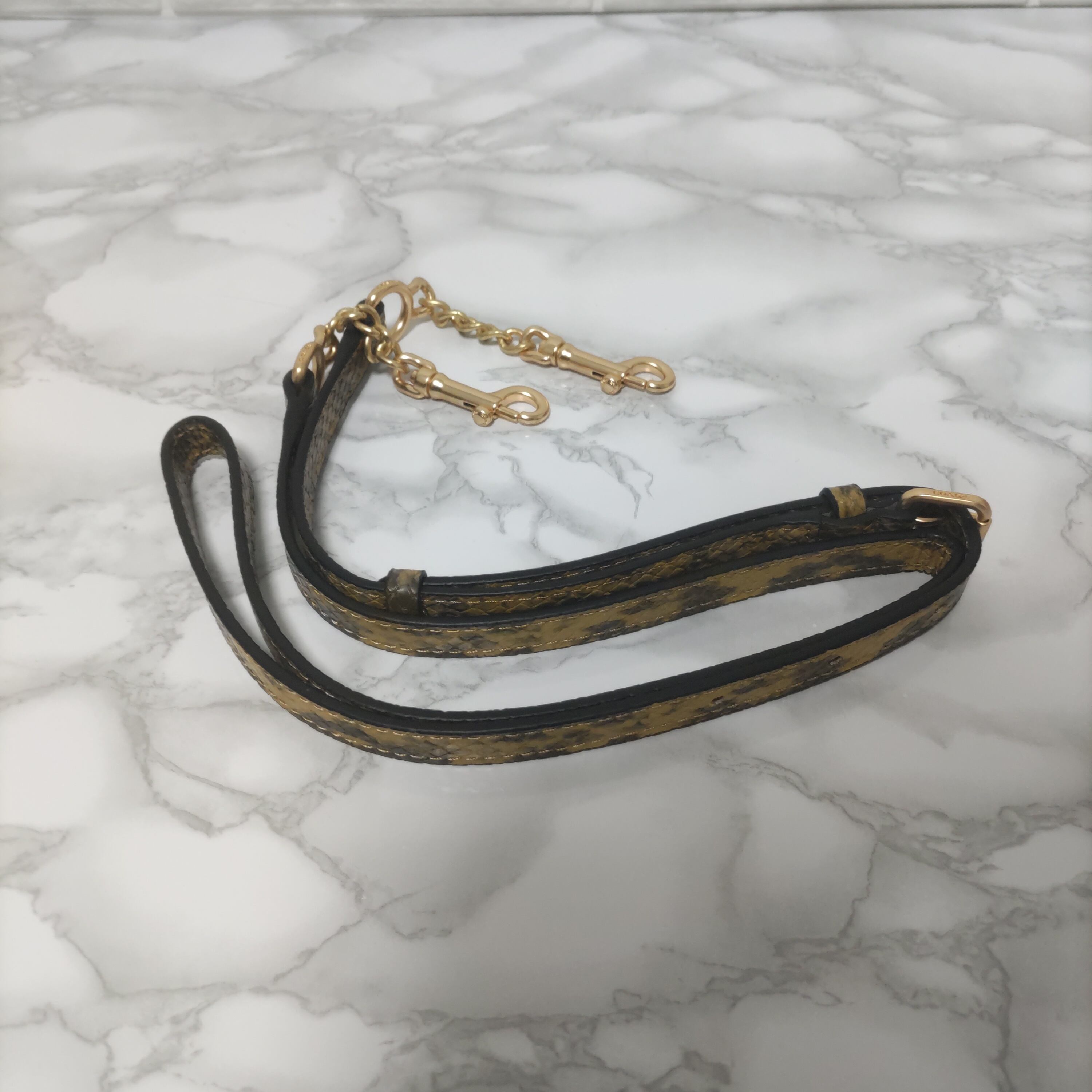 COACH コーチ ジョージージェムクロスボディブロックドシグネチャー  