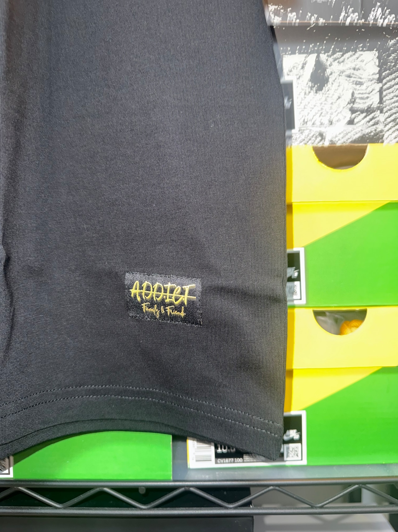 【SAMPLE】A.D.D.I.C.T Friends & Family Label Tee Black【 XLarge / XXLarge】