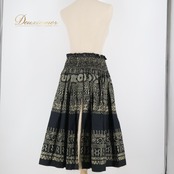 フラダンス 衣装 パウスカート ブラック系 ホワイト系 リバーシブル カヒコ柄 無地 スリット シンプル かわいい かっこいい 華やか ハワイアン アロハ ハワイアンプリント フラ ダンス レッスン 練習