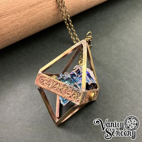 ビスマス結晶 懐中時計型置物