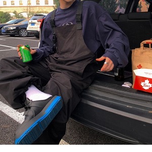 オールブラックナイロンオーバーオール　1089