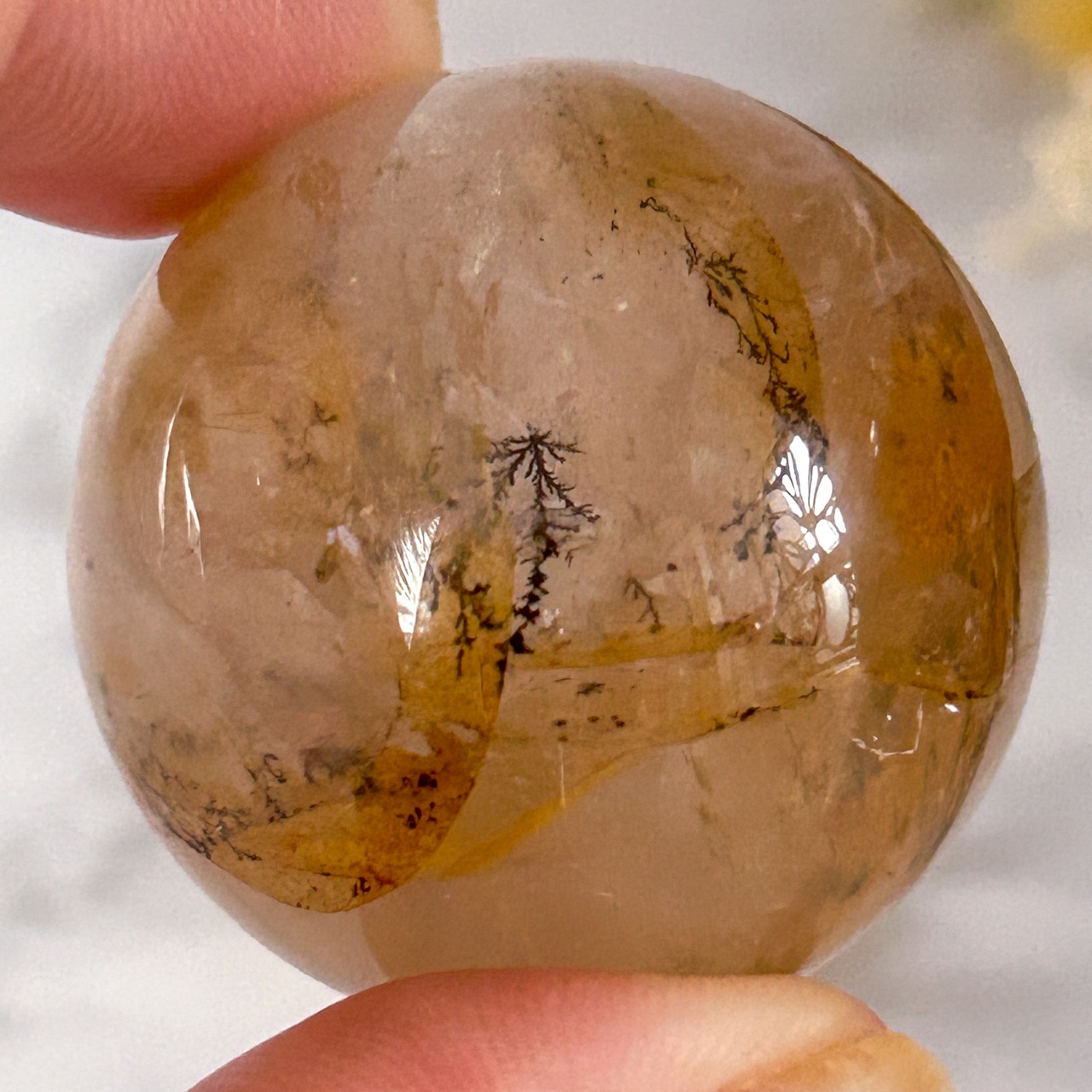 ゴールデンヒーラー・デンドリティッククォーツ スフィア * Dendritic Golden Healer * 天然石 スフィア