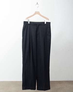 baggy silhouette stripe patterned rayon mix tuck slacks