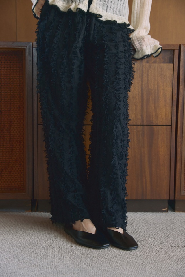 AM670903 shaggy knit pants