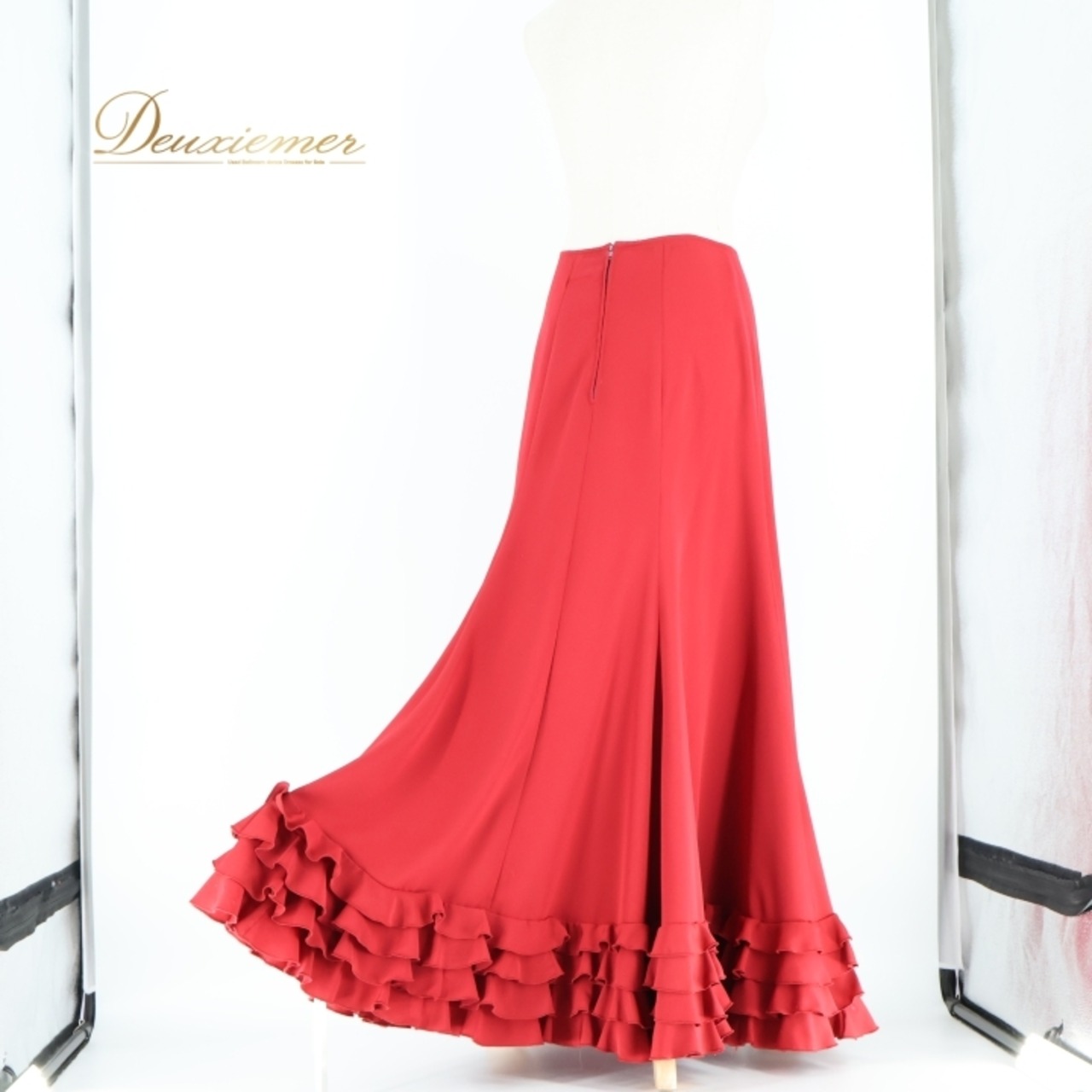 フラメンコ 衣装 ソニアジョーンズ SONIA JOHNES ペチコート ファルダ スカート ワインレッド 赤 フリル ボランテ レッスン 練習 ダンス パーティ 発表会 無地 レッド系 フラメンコ衣装 スカート ファルダ ワインレッド 赤色 フリル付き ダンス用 ペチコート 用 練習用 発表会用 レッスン着 深い赤 レディース