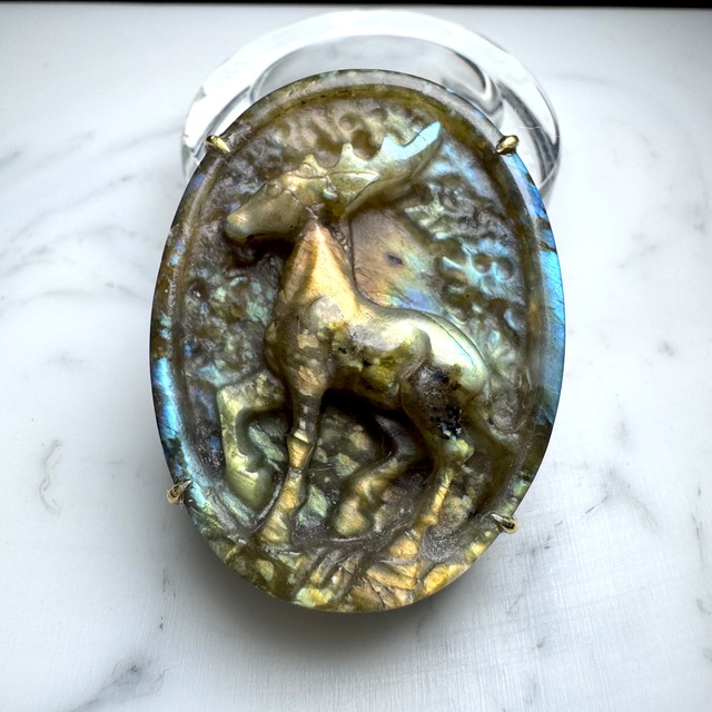 no.2 ラブラドライト トナカイさん ペンダントトップ兼ブレスチャーム