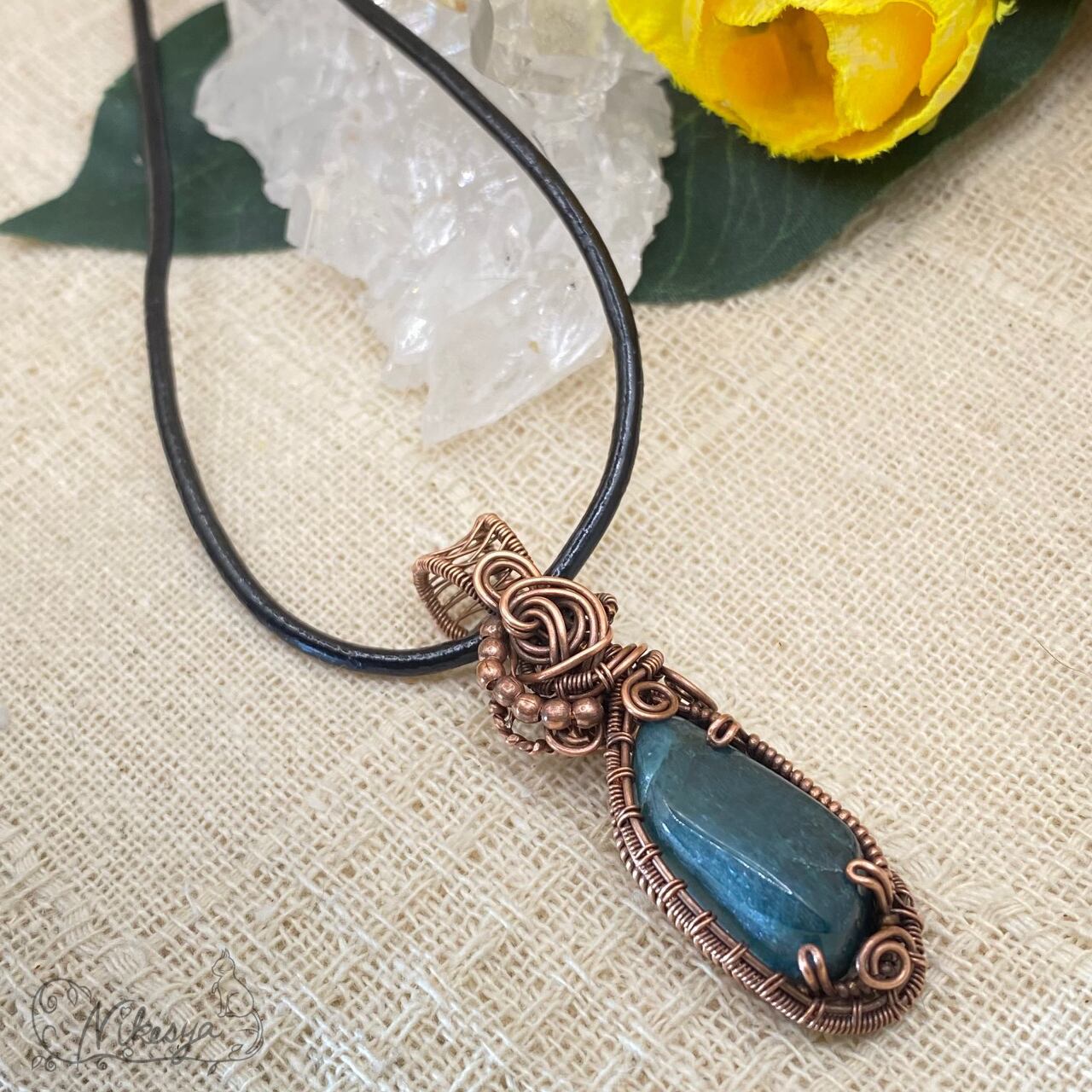 手磨き】【ワイヤーアクセサリー】グランディディエライトの