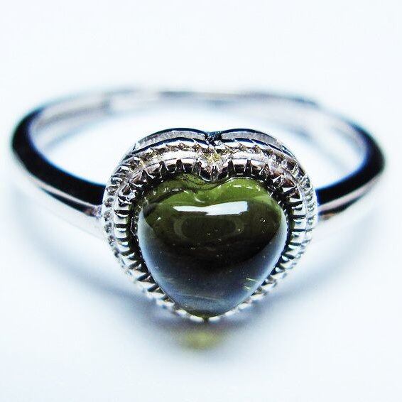 モルダバイト リング モルダウ石 指輪 ハート フリーサイズ 12号 一点物 メール便可 [M便 1/20] 199-616