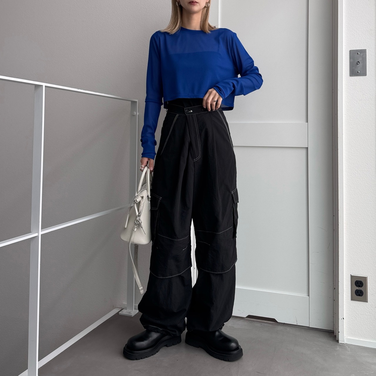 crew neck tulle sheer short tops/bule