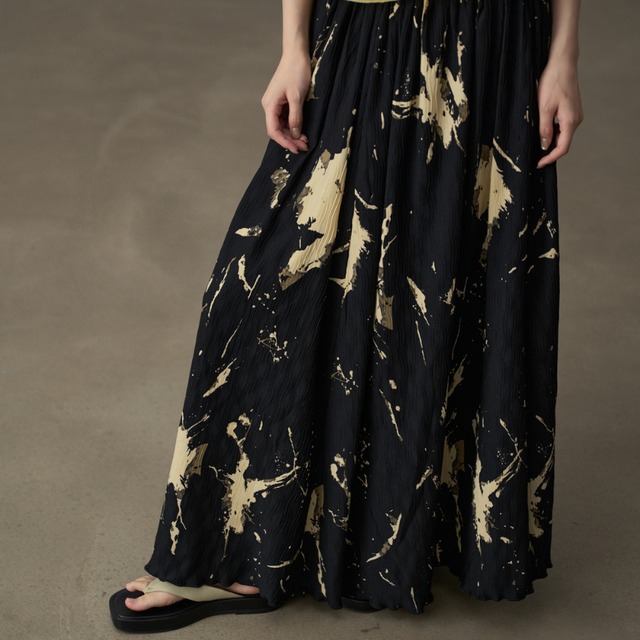 crinkled abstract print long skirt L0562
