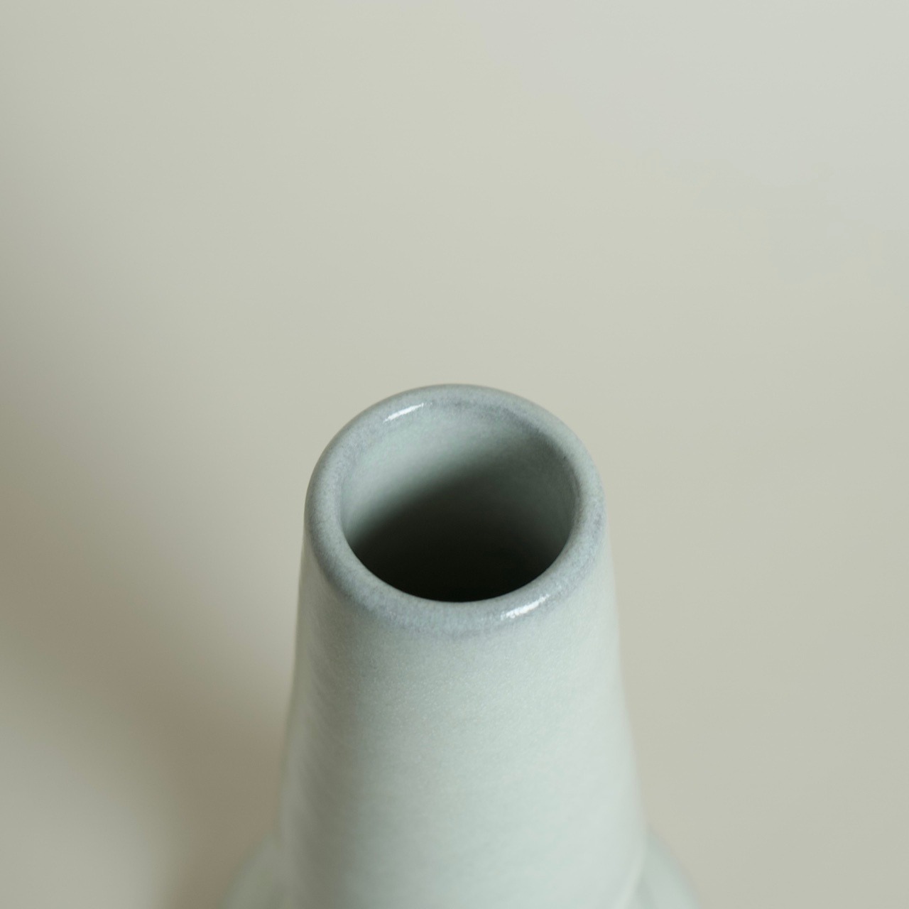 rpm / 花杯【B】〈フラワーベース / 陶器 / 花瓶 / 一輪挿し / ドライフラワー / オブジェ 〉