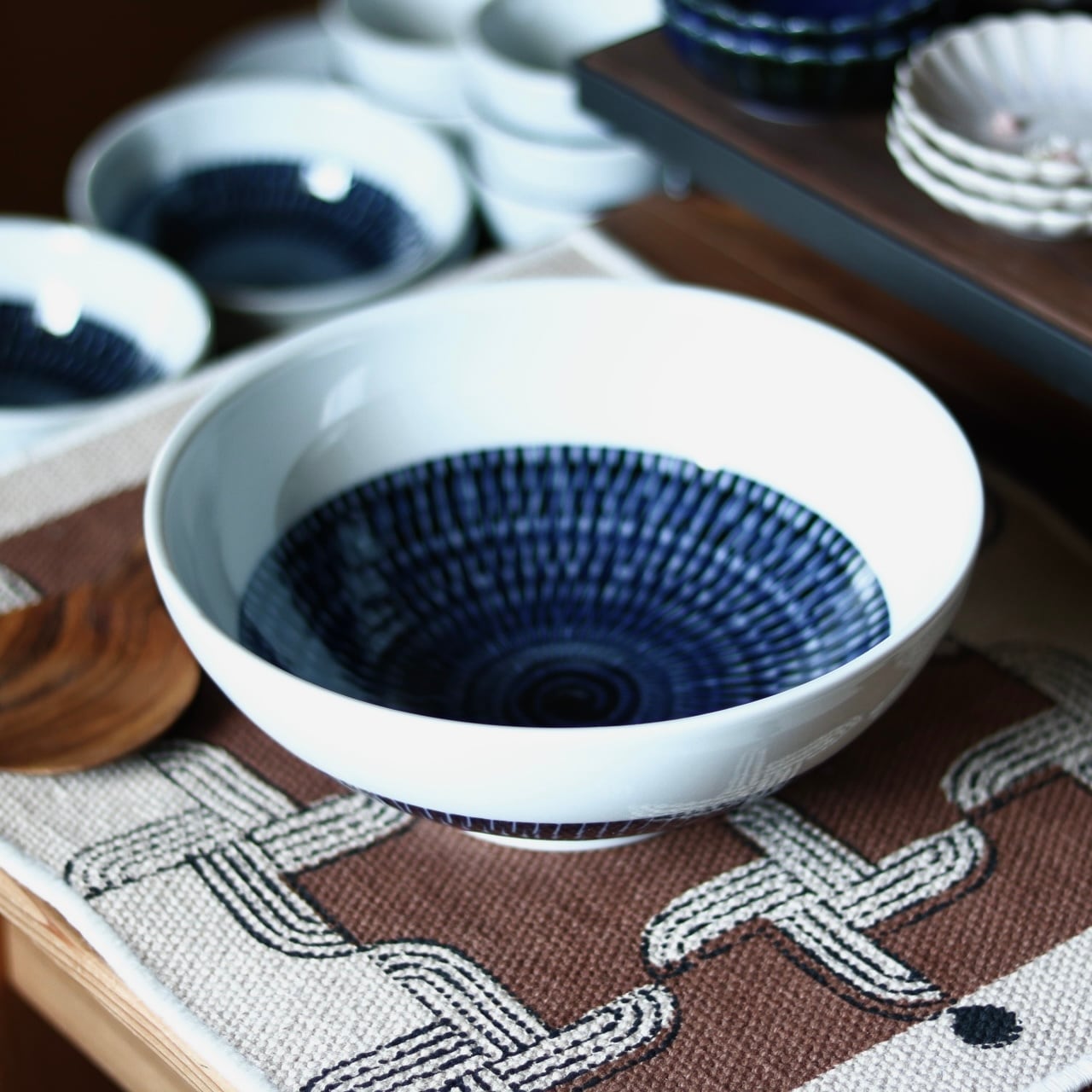 藍色 トビカンナ 麺鉢