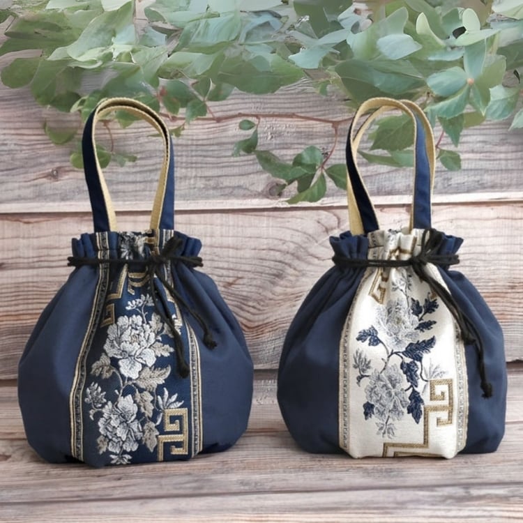 手刺繍入り巾着型ハンドバッグ　2カラー　YS00007