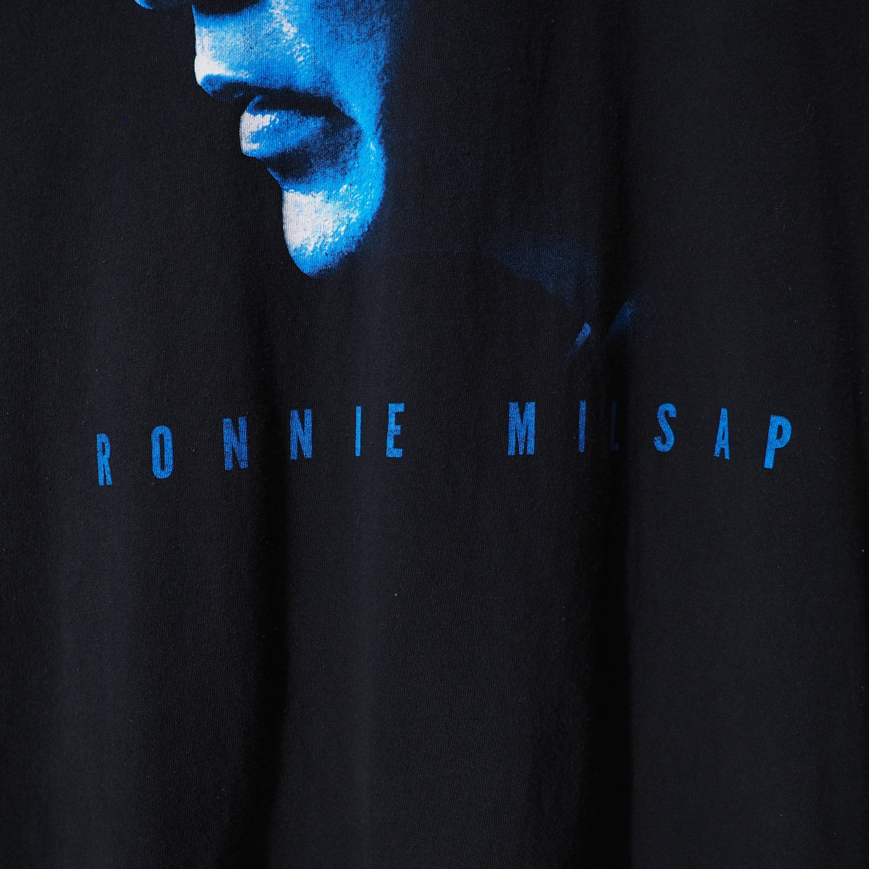 ” Ronnie milsap ” smoky mountain rain printed loose black Tee