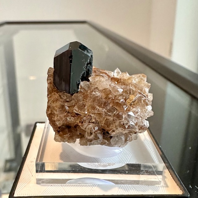 アクアマリン / クォーツ / ショール【Aquamarine with Quartz on Schorl】ナミビア産