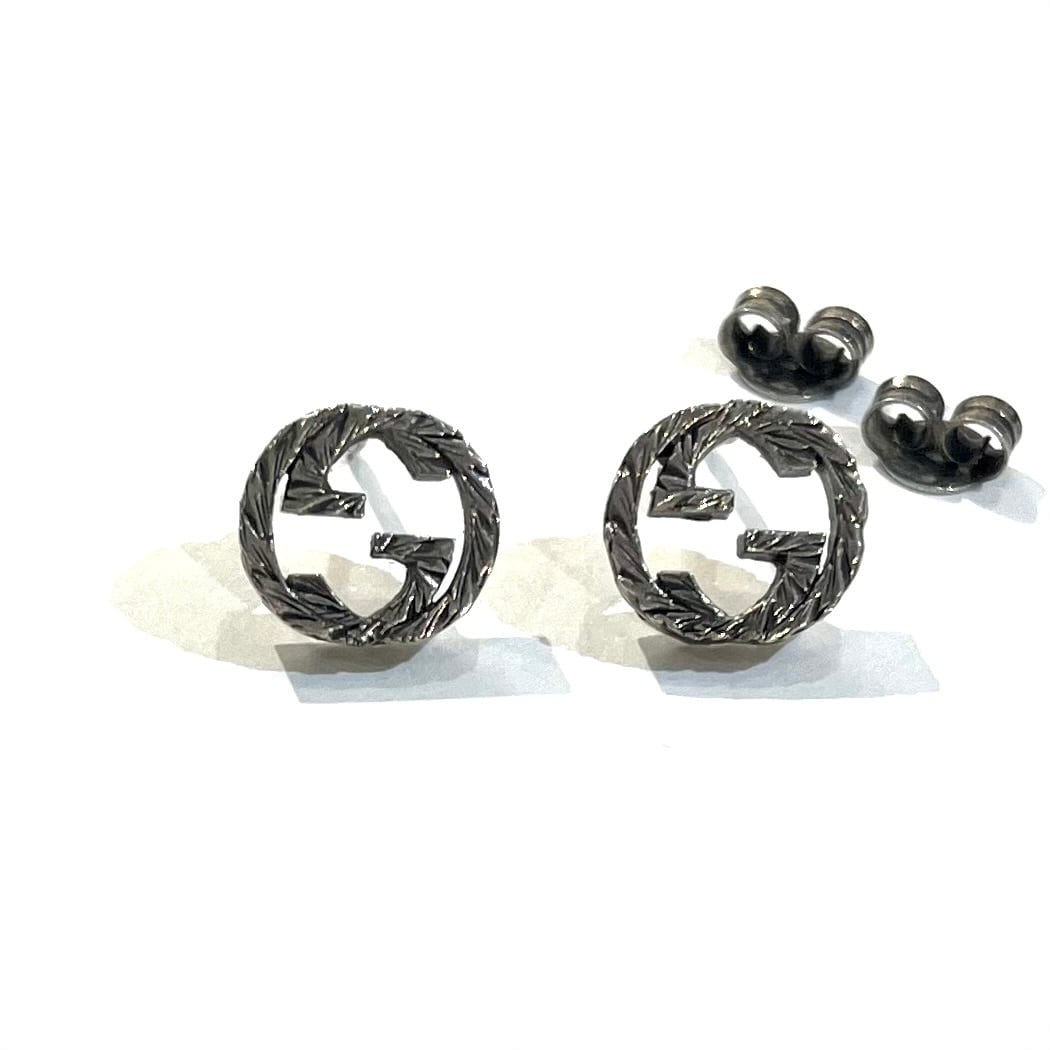 GUCCI】2147 インターロッキングG スタッズピアス／シルバー925／ユニ
