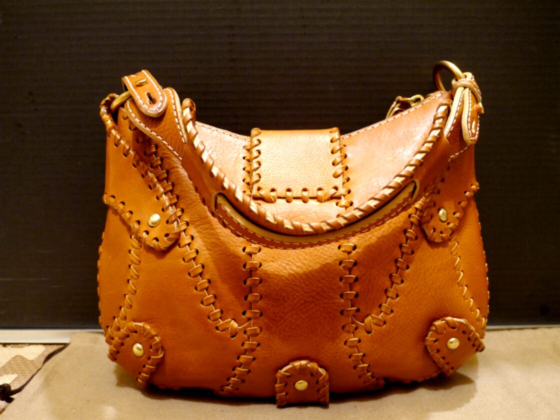 レア美品◇VALENTINO GARAVANI ヴァレンティノ ビジュー スタッズ 