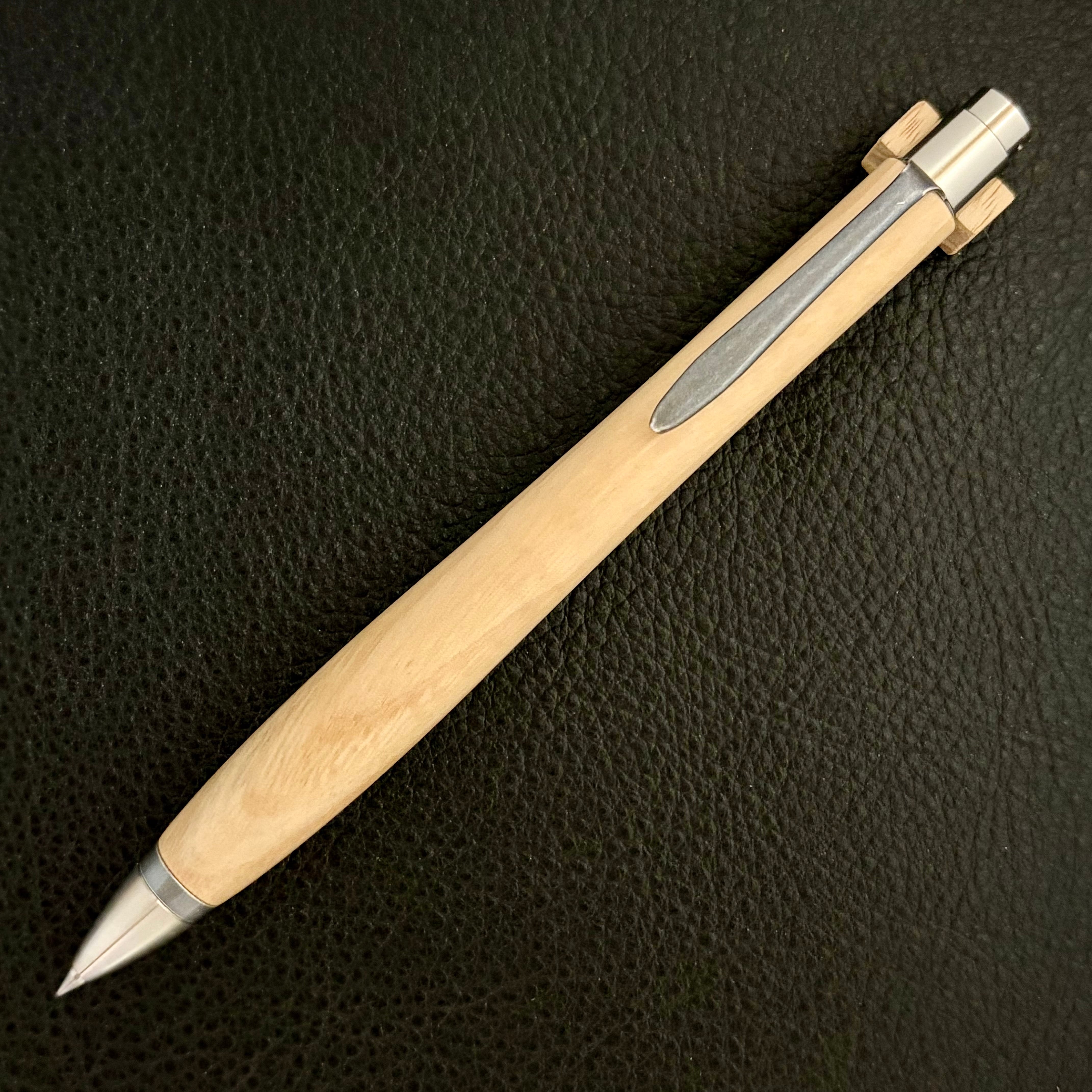 匠衆・朱椿粋