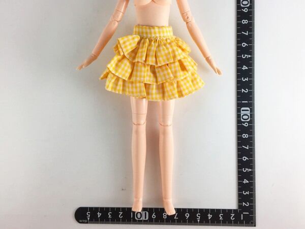 ドール服 1/6 女性用25 ティアードスカート イエローギンガムチェック A-20 - 画像1
