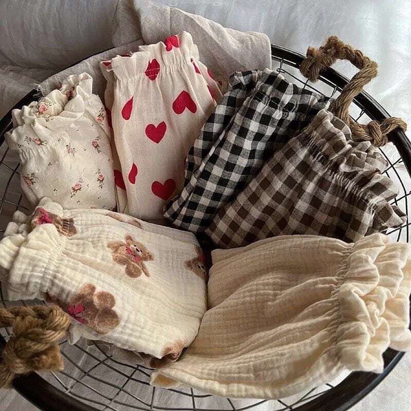 ゆったりパンツ