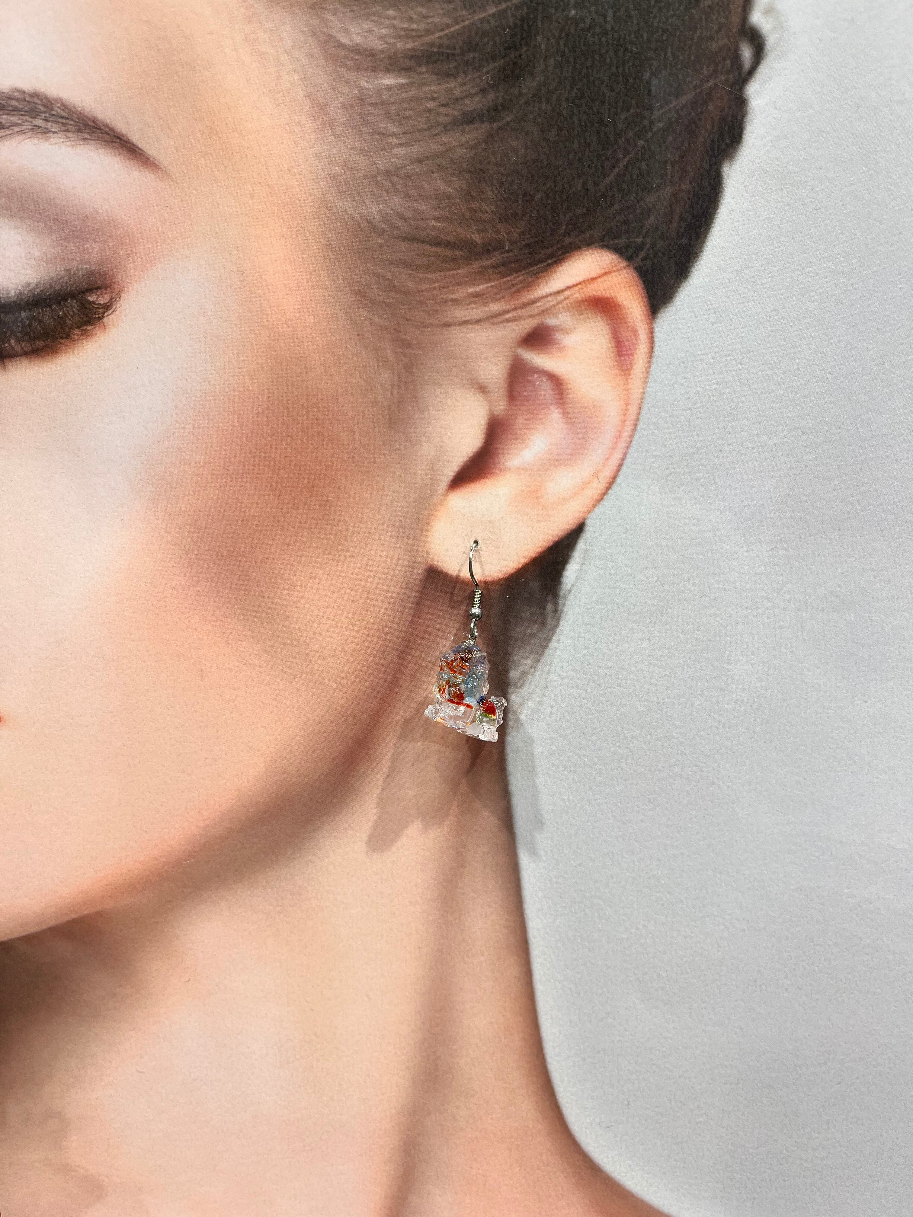 送料込】シーサーピアス 琉球ガラスとまーす（塩）入り T-A35-11