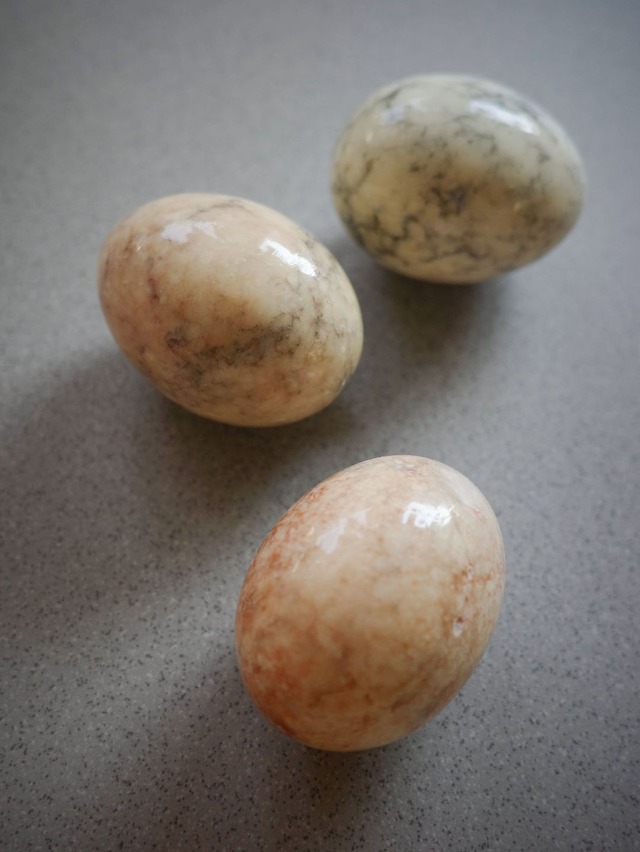 Stone egg Venus