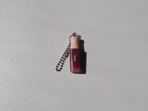 cipicipiミニチュアキーホルダー④Dewy Film Tint 01