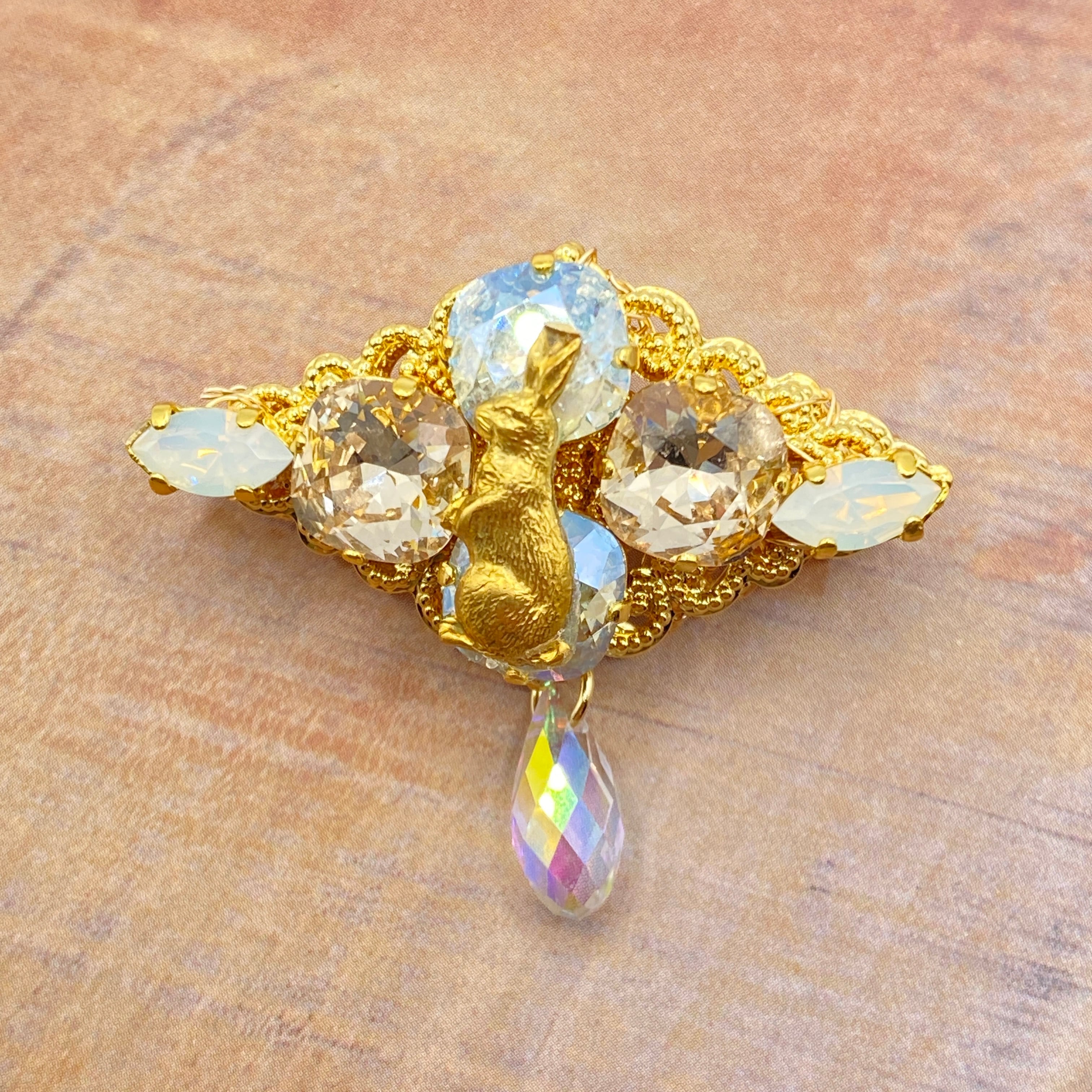 うさぎが集めた朝靄の宝石