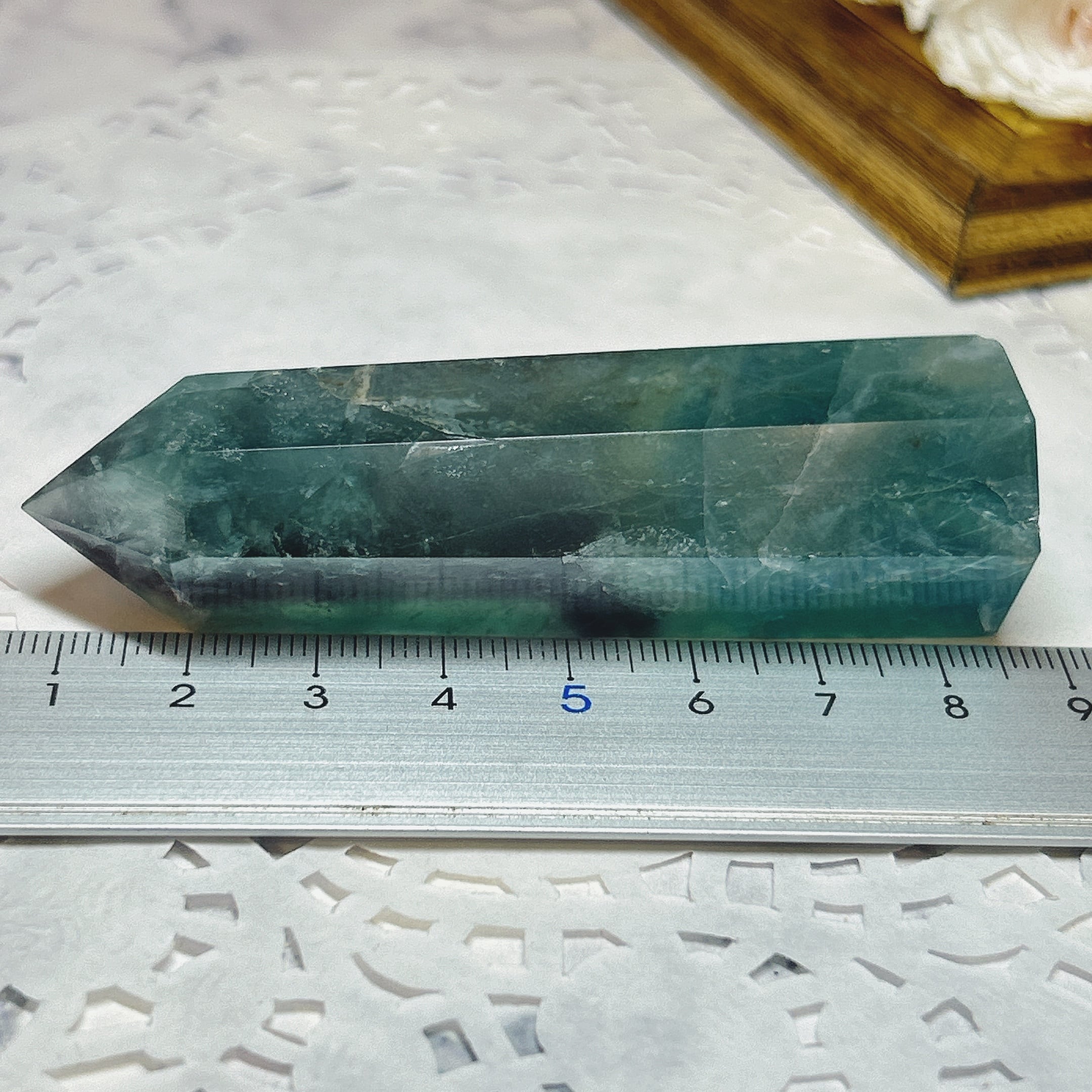 天然石天使の石像 フローライトパープルとみどりのグラデーション