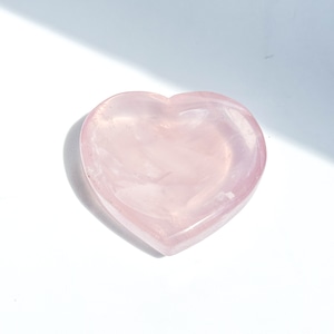 透明感◎ローズクォーツハート型のうつわ 31◇ Rose Quartz ◇天然石・鉱物・パワーストーン・インテリア