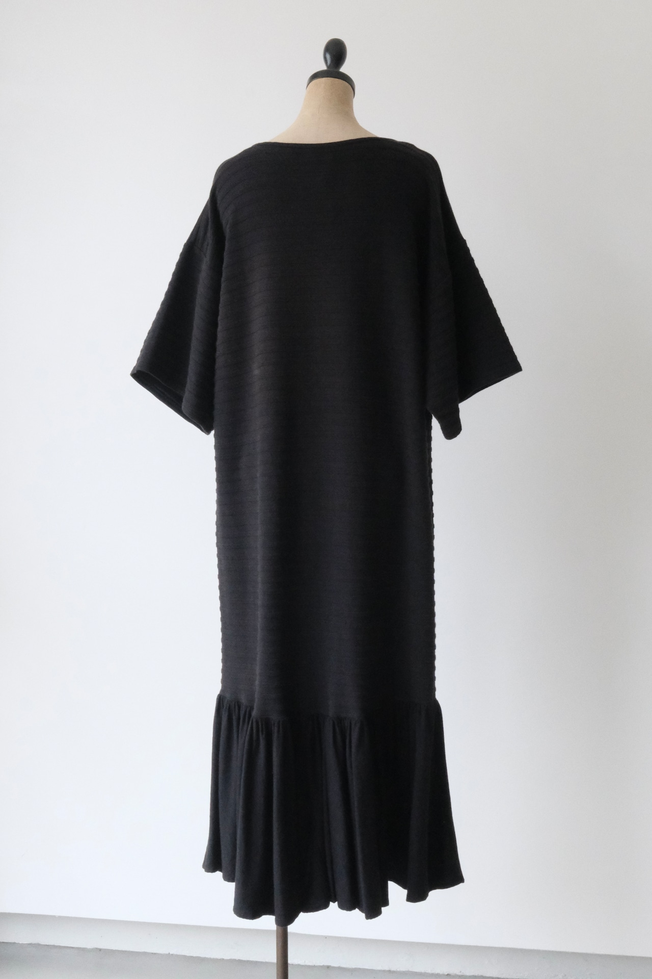 Vuokko ribbed jersey frilled hem dress