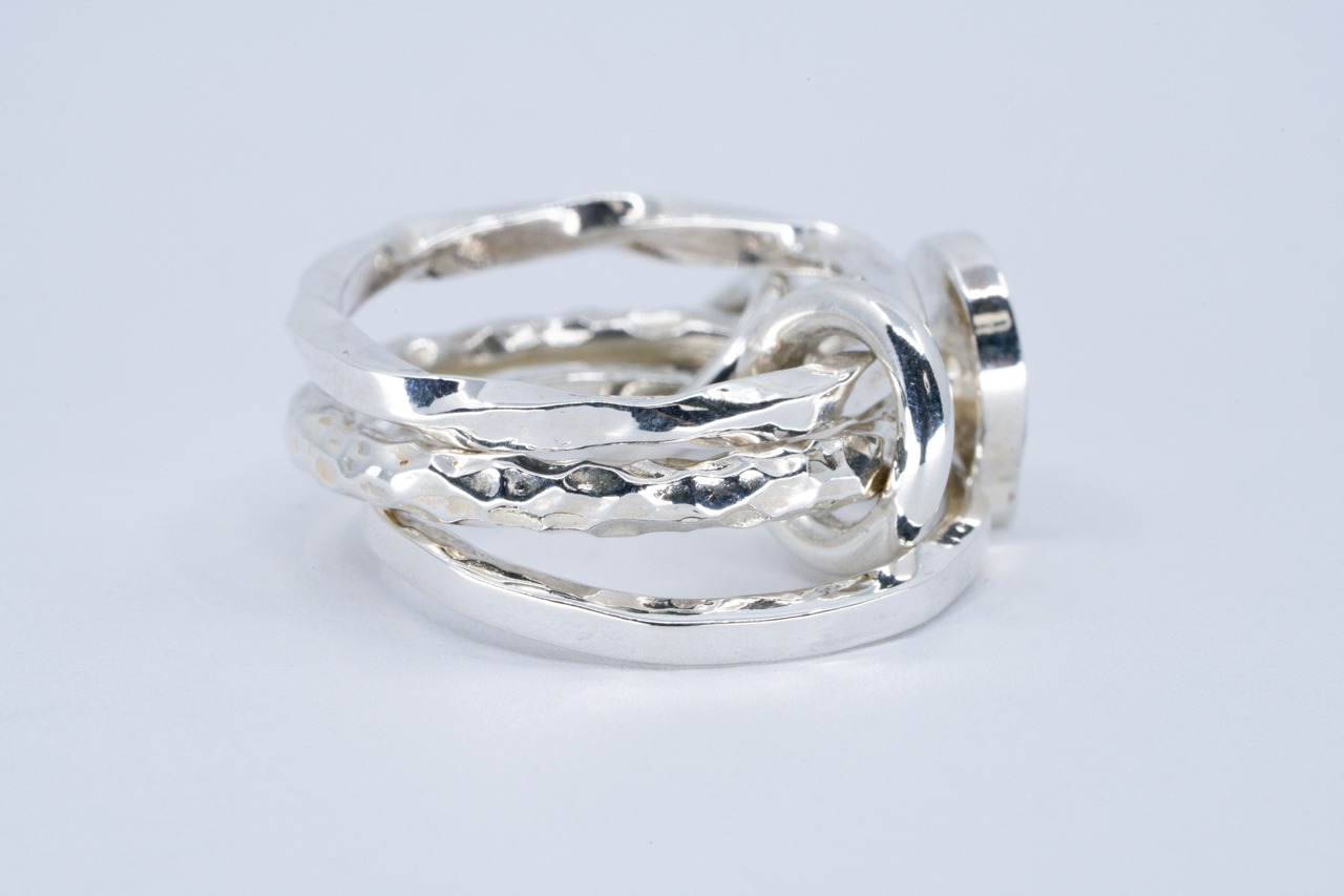 R-120 Three linked Arabesque Scar Ring