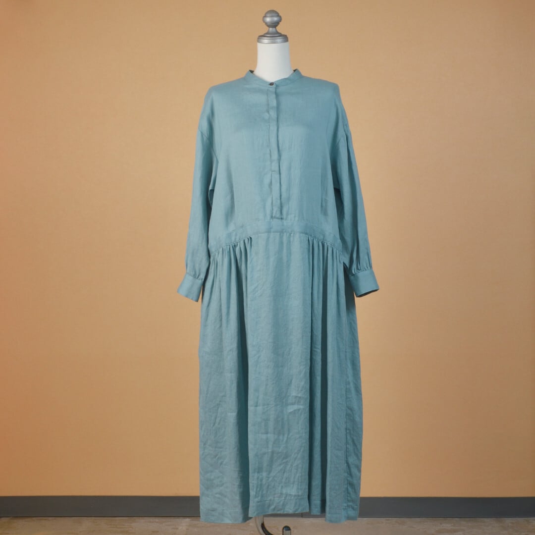 atelier naruse アトリエナルセ リネンシャツギャザーワンピース・アクアブルー 自然な風合いが魅力名ワンピース。ギャザーやプリーツをふんだんに使っています【送料無料】