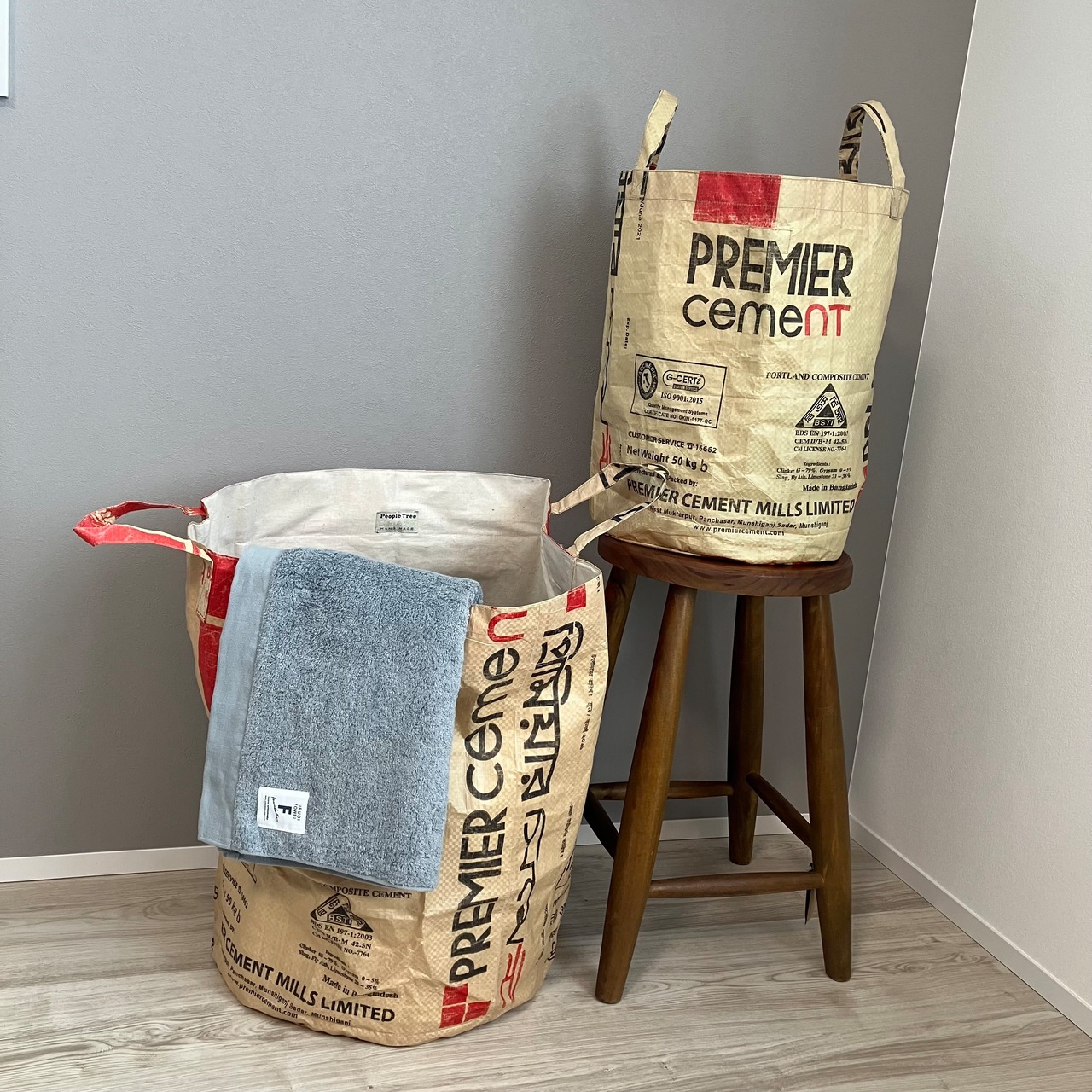 People Tree（ピープルツリー）セメント袋のアップサイクルバスケット（大）