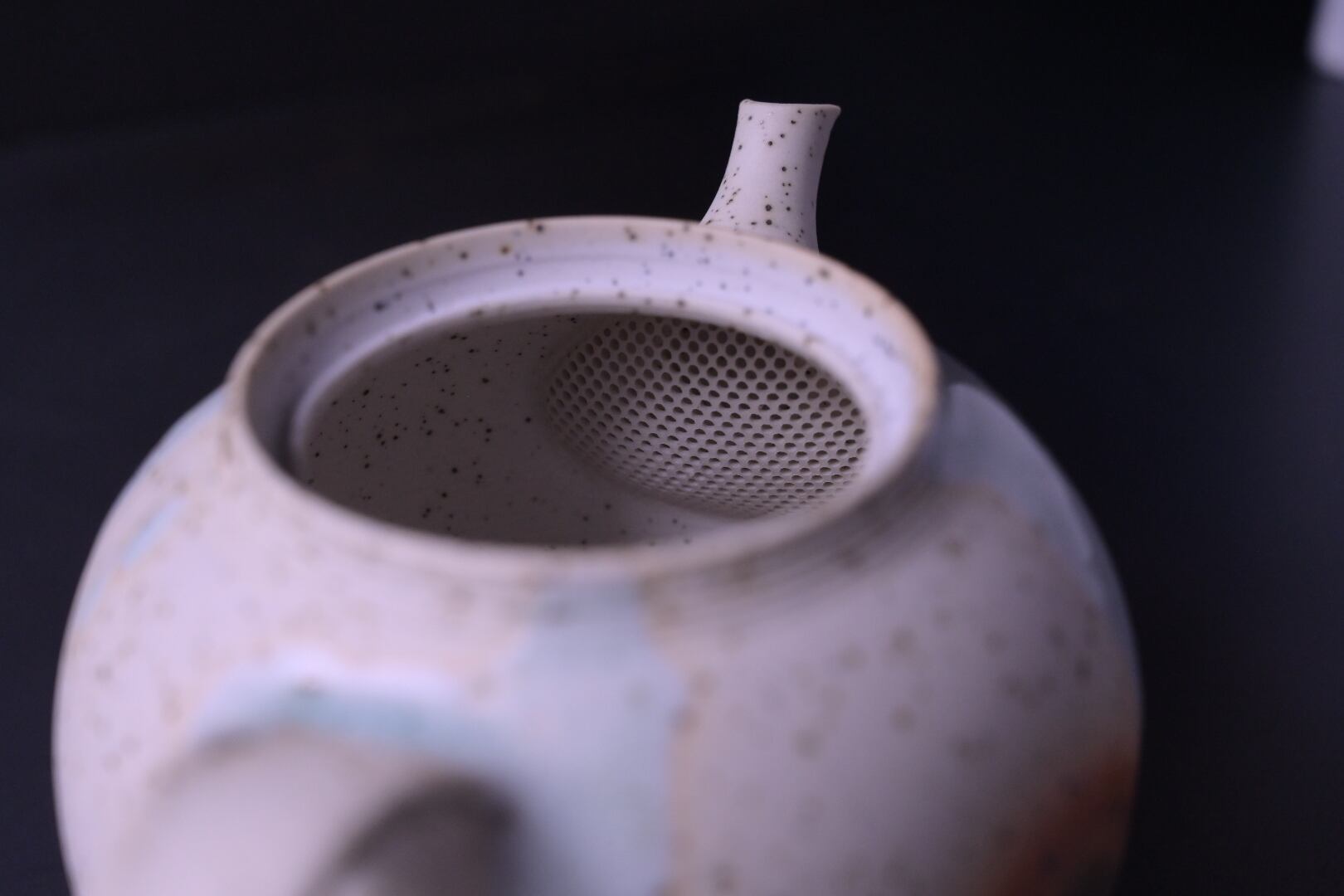 藤田徳太 灰青磁貝焼ポット | 鎌倉倶楽部 茶寮